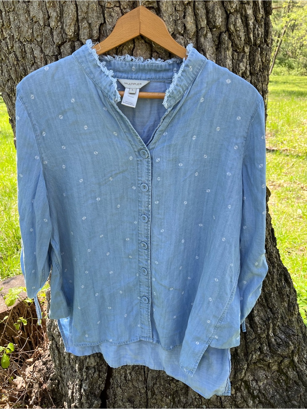 ⭐️Multiples Gathered Sleeve Blouse in size L